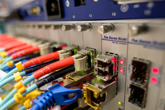 Adif entrusts us with the maintenance and emergency corrective intervention in its 152 Telecommunications Parks